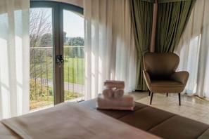 Junior Suite, Park View | Down comforters, in-room safe, desk, blackout drapes