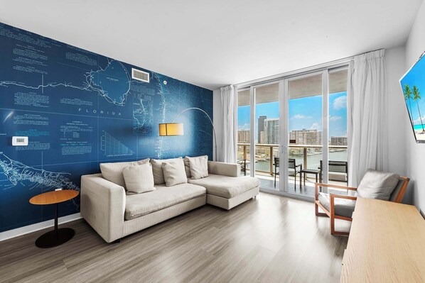 TV, offices - Waterfront Views - Beach Services - 11th Floor (Hallandale Beach)