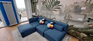 Smart TV, computer monitors - Casa Eleonora - Apartment with lake view terrace (Lesa)