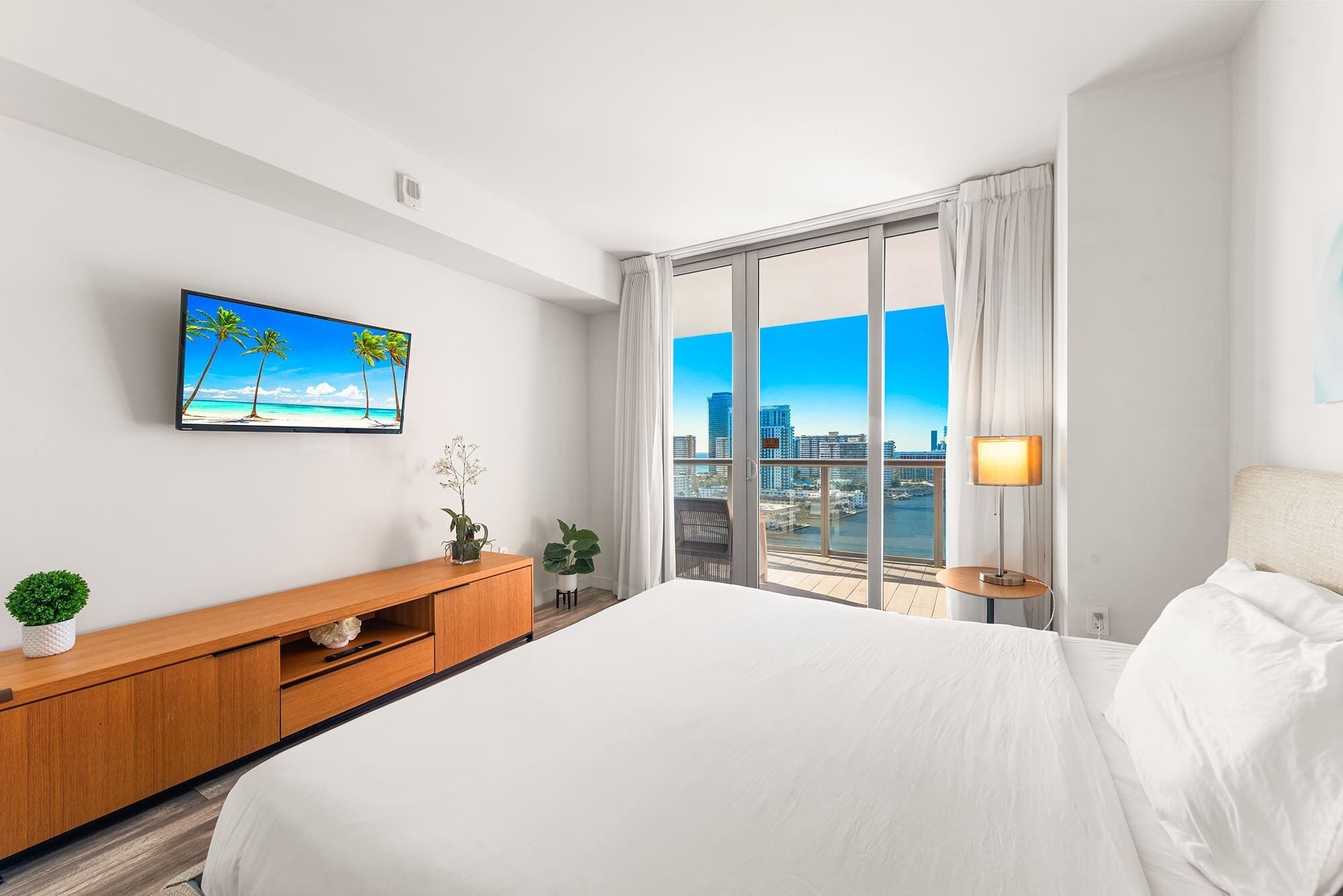 1 bedroom, iron/ironing board, travel cot, WiFi