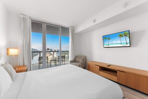 1 bedroom, iron/ironing board, travel crib, WiFi