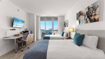 Desk, iron/ironing board, WiFi, bed sheets