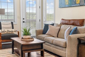 Smart-tv och eldstad