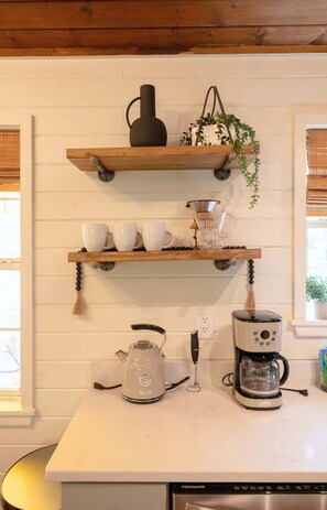 Interior - Epworth Cabin: Hot Tub, Game Room & Waterfront Fun! (Epworth)