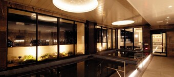 THE RISE OSAKA UNIVERSAL BAYSIDE