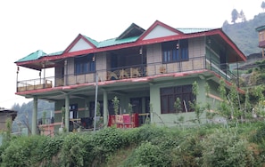 Front of property - Bhaskar Villa (Sainj)