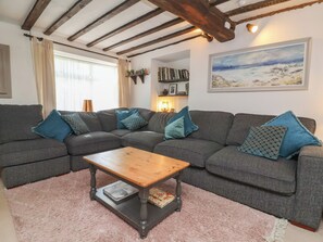 Living area - Magnolia View (Barnstaple)