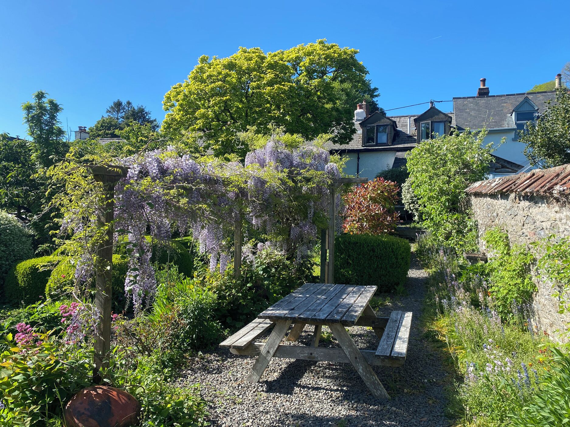 Cottage | Outdoor dining