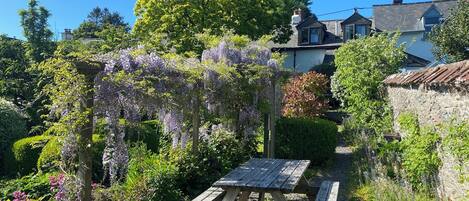 平房 | 室外用餐