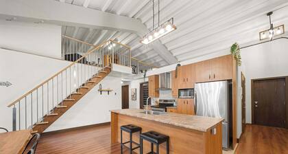 Détente au bord du fleuve | Condo with Spa