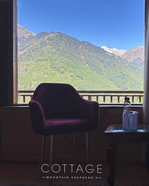Deluxe Room | Free WiFi - Mountain Shepherds Cottage (Manali)