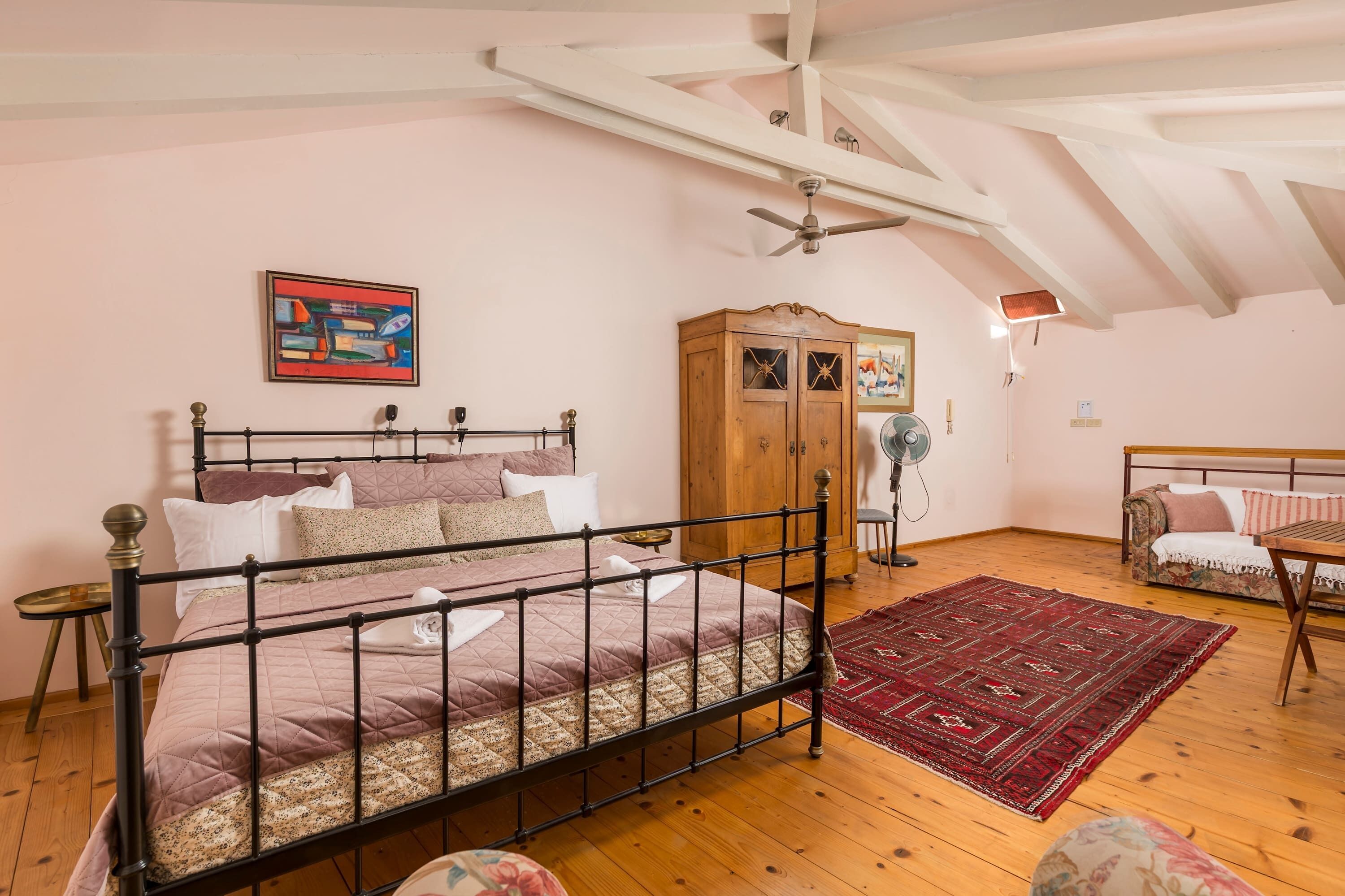 1 bedroom, iron/ironing board, WiFi, bed sheets