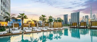 SIMPLY COMFORT Upside Living Business Bay Stunning Panoramic Burj Cityline Views