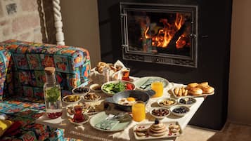 Desayuno completo incluido todos los días