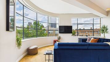 Departamento clásico, 2 habitaciones, vista a la ciudad | Vista a la ciudad