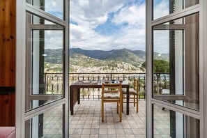 Dining - Casa Lucia a Rapallo by Wonderful Italy (Rapallo)