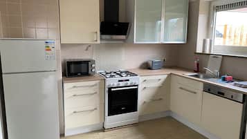 Mikrowelle, Ofen, Herdplatte, GeschirrspĂŒler