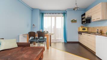 Comfort Apartment, Balcony | 1 bedroom, iron/ironing board, free WiFi
