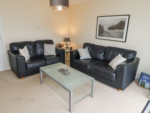 Living area - Sea Shore (Seahouses)