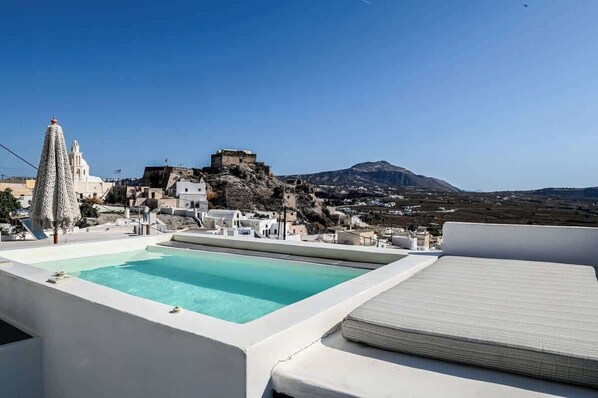 Apartment - Amphora Helios Gem - Private Jacuzzi and Views (Santorini)
