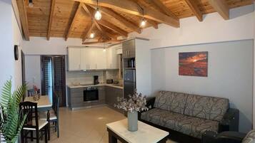 Apartment | 2 bedrooms, soundproofing, Internet