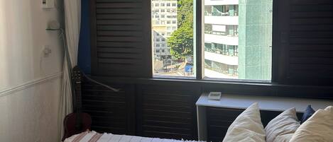 3 soverom, strykejern/-brett, wi-fi og sengetøy