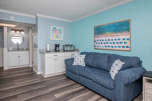 テレビ、書斎 / ワークスペース