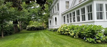 Charming 3-bedroom cottage with AC, WiFi in peaceful Appleton