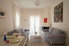 TV connectée, cheminée