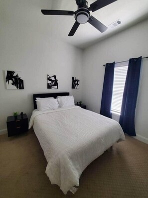 4 bedrooms, WiFi, bed sheets