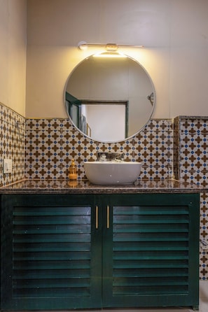 Ducha, jabón, shampoo