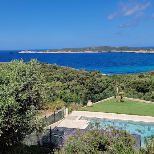 ELLADA 2 Residence - Stunning ocean view - Pool - Air conditioning - 5 minutes from the beach