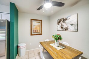 Apartment (1 Bedroom) | Interior