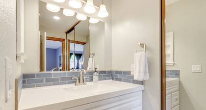 Private Patio & Workspace: Quiet Sonoma Condo!
