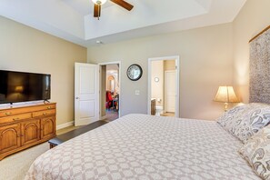 House (3 Bedrooms) | Interior - Stay at Jos Taylor Retreat: 9 Mi to Greenville! (Taylors)
