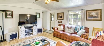 2 Mi to World Equestrian Center: Gem w/ Large Yard