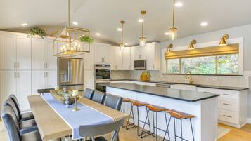 House (2 Bedrooms) | Bahagian dalam