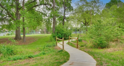 2 Mi to Downtown: Greensboro Home By Park!