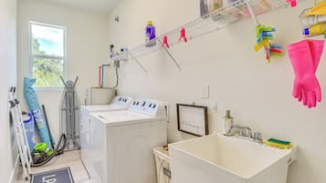 Casa (3 Bedrooms) | Parte interna