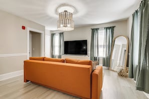 Apartment (2 Bedrooms) | Interior - Lively Area: Downtown Providence Apartment! (Providence)