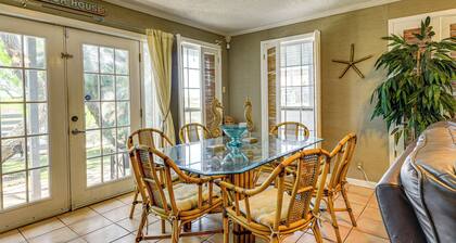 3 Mi to Beaches: Corpus Christi Home w/ Pool
