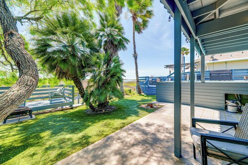 3 Mi to Beaches: Corpus Christi Home w/ Pool