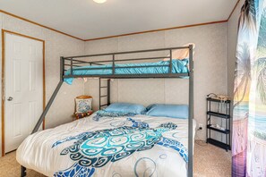 House (2 Bedrooms) | Bahagian dalam