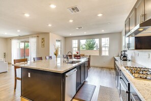 Hus (4 Bedrooms) | Innvendig