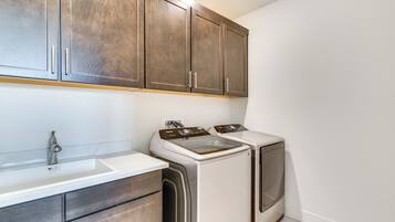 Maison (4 Bedrooms) | Intérieur