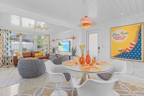 House (2 Bedrooms) | Front of property - 3 Mi to Beach: Delightful South Venice Retreat! (Venice)