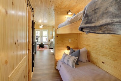 Fish & Hike: Cabin Hideaway w/ Deck in Alabama