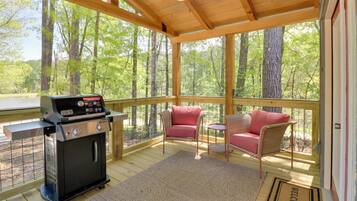 House (1 Bedroom) | Front of property