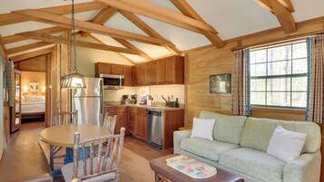 House (1 Bedroom) | Interior