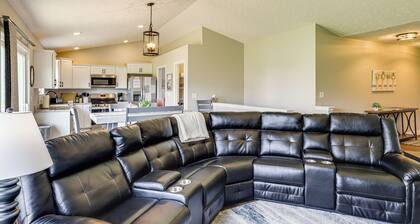 Deck & Outdoor Dining: Family Getaway in Dry Ridge